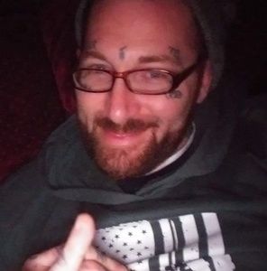 Meet your Posher, Cameron